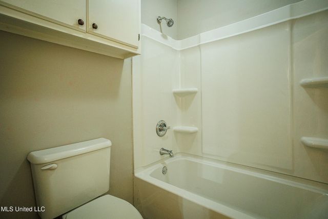 141 N Eagle Ridge Drive, Florence, MS 39073