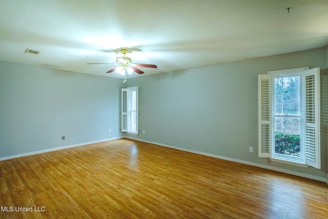 141 N Eagle Ridge Drive, Florence, MS 39073