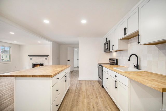 54405 Northern Avenue, South Bend, IN 46635