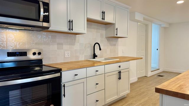 54405 Northern Avenue, South Bend, IN 46635