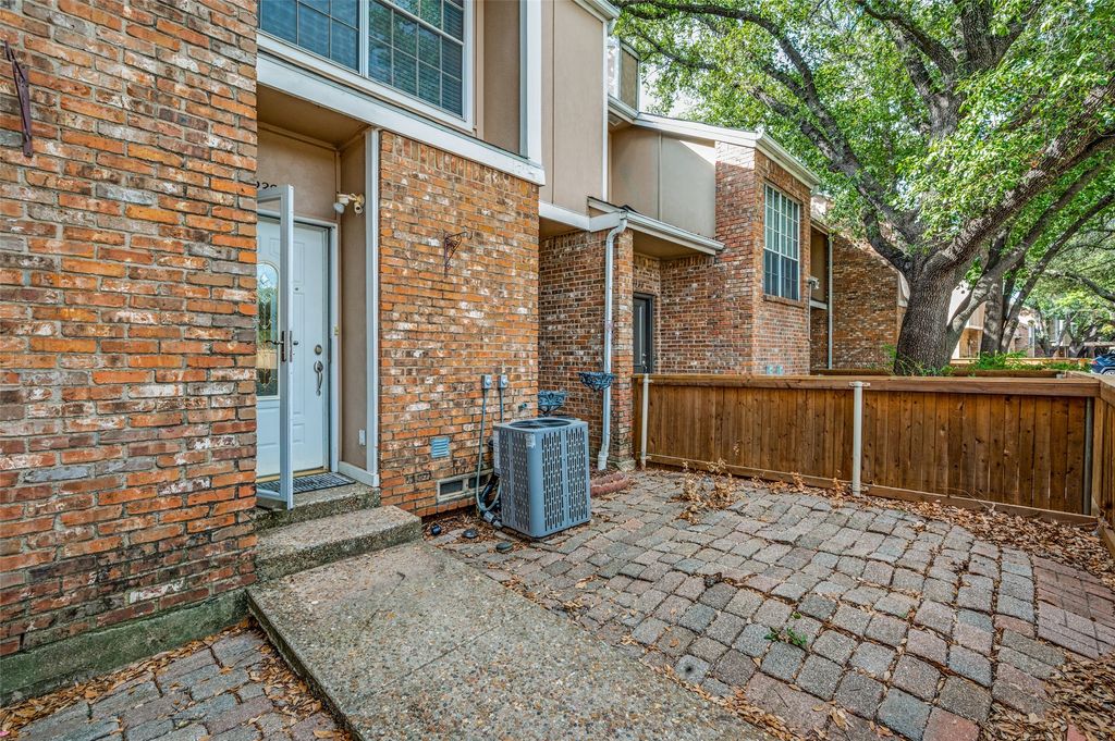 2320 Northlake Court, Irving, TX 75038 — photo 3