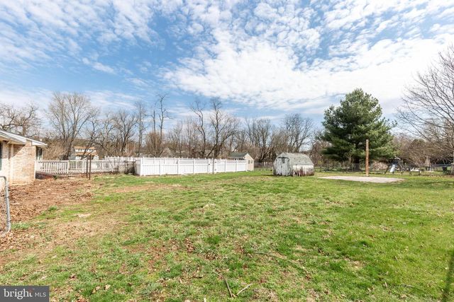 5 SUNSET DR, Gettysburg, PA 17325