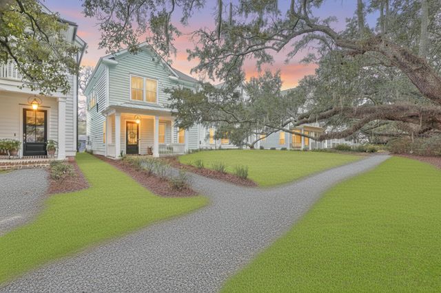 1032 Avenue Of Oaks, Charleston, SC 29407