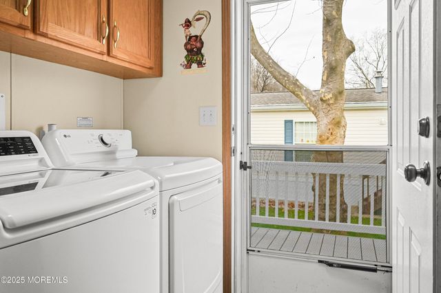 18 Village Road, Morganville, NJ 07751