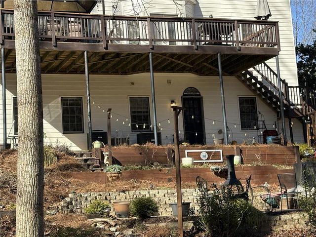 8980 Stonelake Court, Roswell, GA 30076