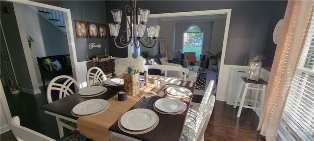 8980 Stonelake Court, Roswell, GA 30076