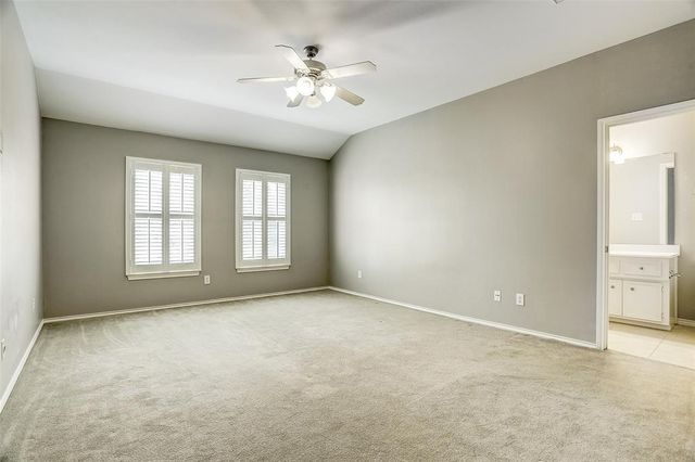 934 E Heights Hollow Lane, Houston, TX 77007