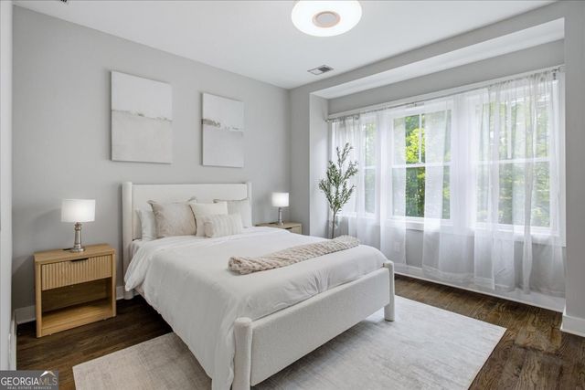 976 Memorial Walk SE, Atlanta, GA 30316