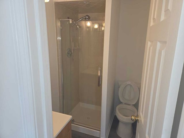 3360 184th Street 1E, Homewood, IL 60430