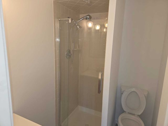 3360 184th Street 1E, Homewood, IL 60430