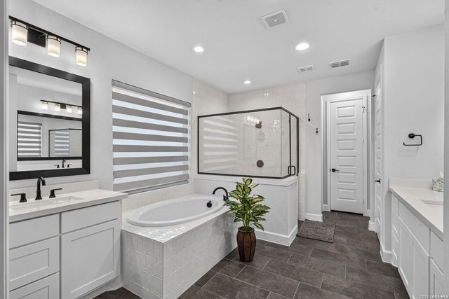 28711 Inverness Pass, Boerne, TX 78006