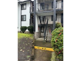 14095 Sw WALKER Rd 95, Beaverton, OR 97005