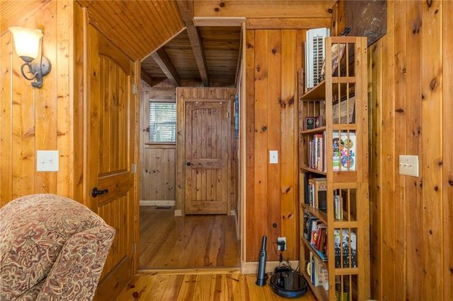 17 Tara Lane, Ellijay, GA 30540