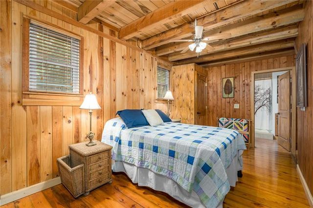 17 Tara Lane, Ellijay, GA 30540