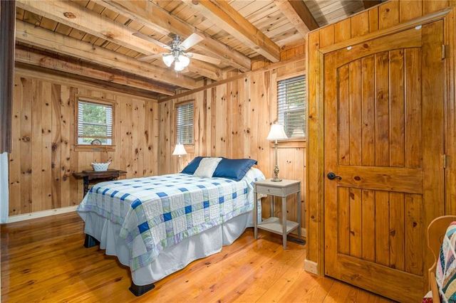 17 Tara Lane, Ellijay, GA 30540