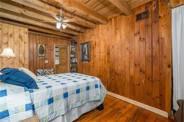 17 Tara Lane, Ellijay, GA 30540