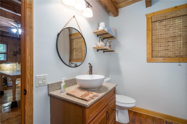 17 Tara Lane, Ellijay, GA 30540