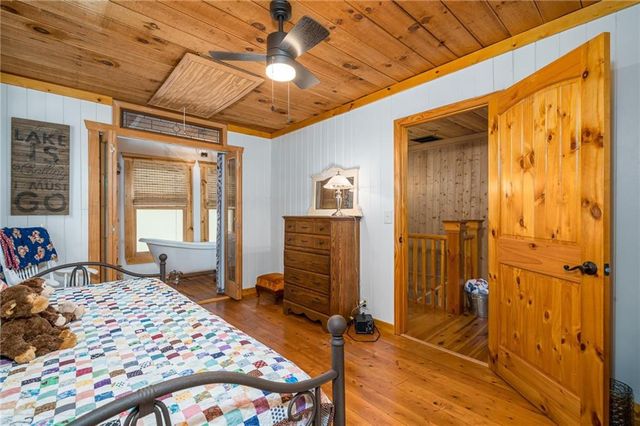 17 Tara Lane, Ellijay, GA 30540