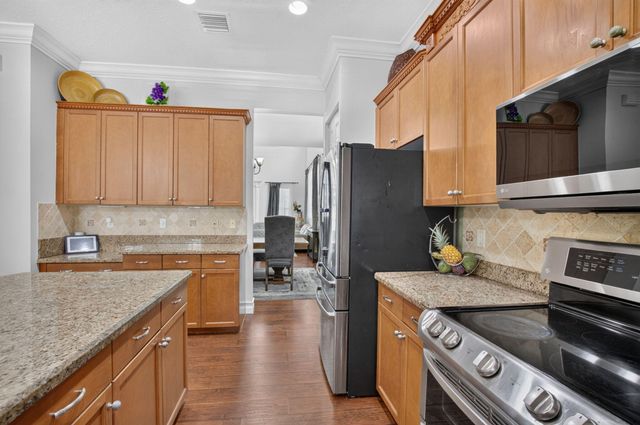 9925 Cobblestone Creek Drive, Boynton Beach, FL 33472