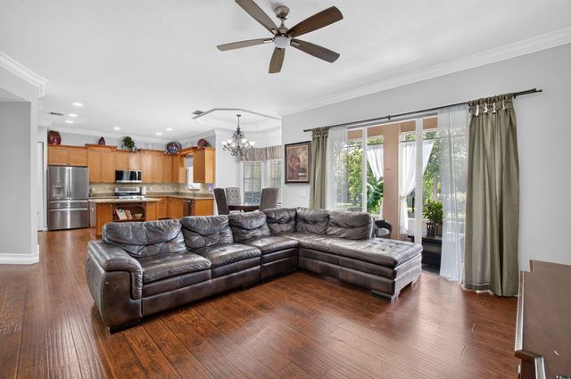9925 Cobblestone Creek Drive, Boynton Beach, FL 33472