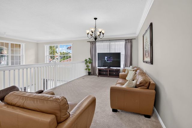 9925 Cobblestone Creek Drive, Boynton Beach, FL 33472