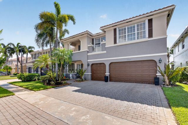 9925 Cobblestone Creek Drive, Boynton Beach, FL 33472