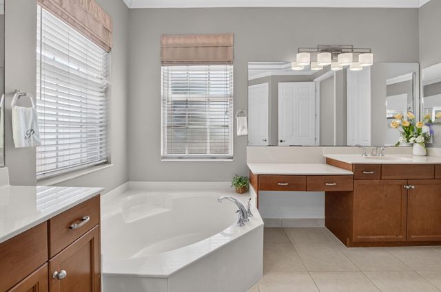 9925 Cobblestone Creek Drive, Boynton Beach, FL 33472