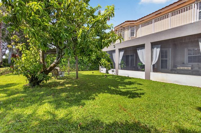 9925 Cobblestone Creek Drive, Boynton Beach, FL 33472