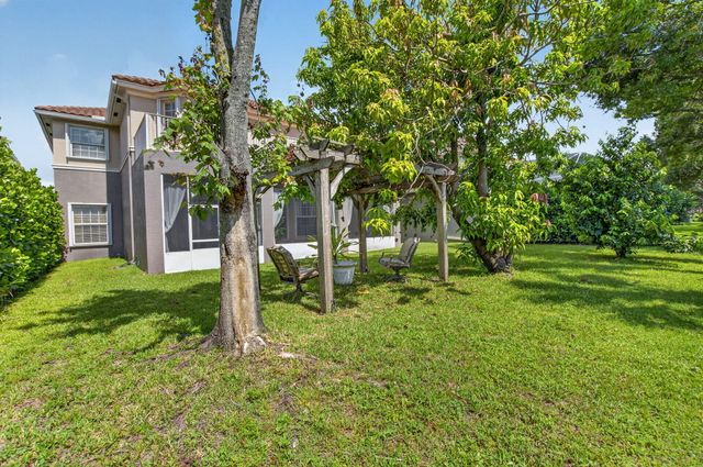 9925 Cobblestone Creek Drive, Boynton Beach, FL 33472