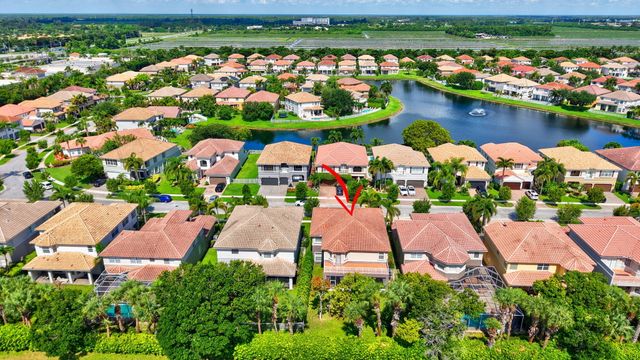 9925 Cobblestone Creek Drive, Boynton Beach, FL 33472