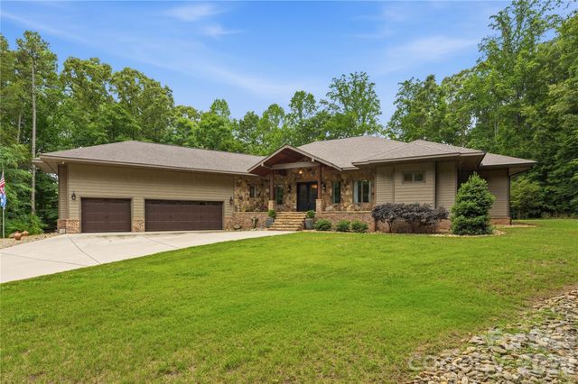 9860 Harvest Lane, Davidson, NC 28036