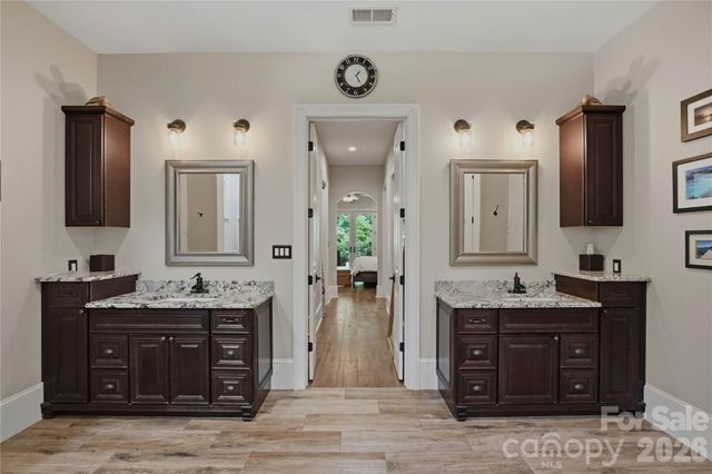 9860 Harvest Lane, Davidson, NC 28036