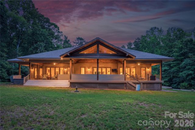9860 Harvest Lane, Davidson, NC 28036
