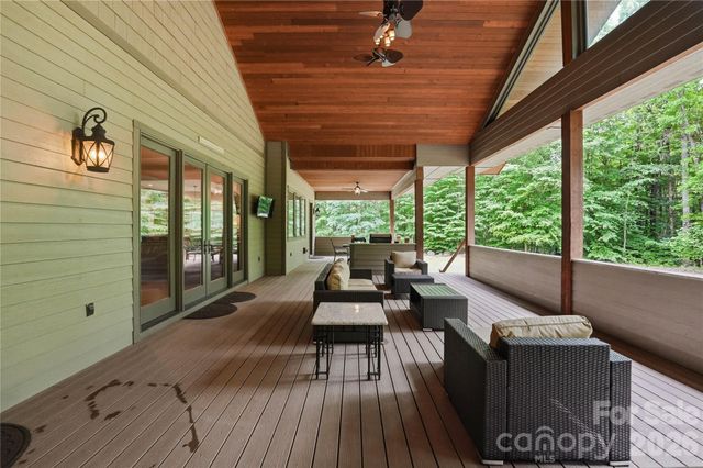 9860 Harvest Lane, Davidson, NC 28036
