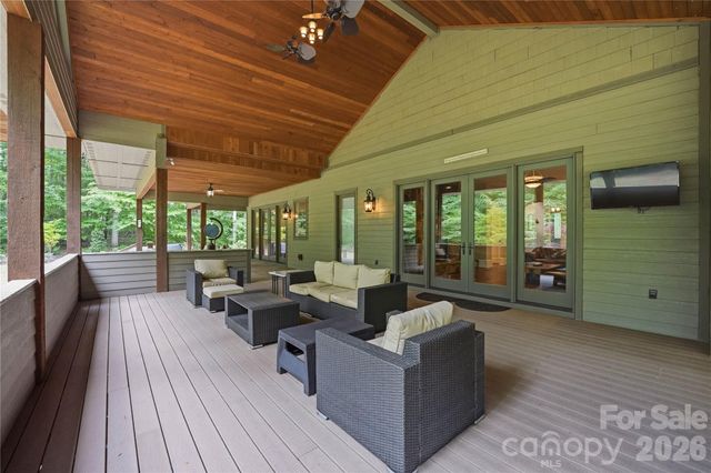 9860 Harvest Lane, Davidson, NC 28036