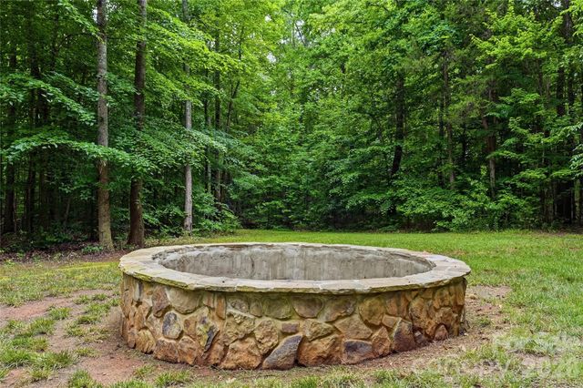 9860 Harvest Lane, Davidson, NC 28036