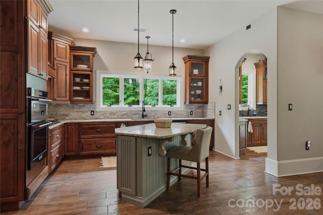 9860 Harvest Lane, Davidson, NC 28036