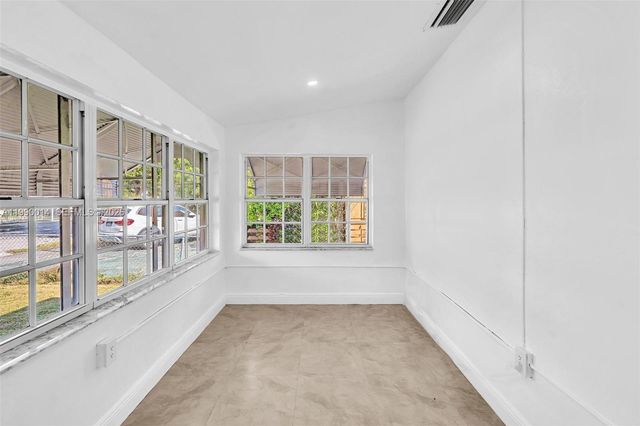 511 SW 23rd Ave 1, Miami, FL 33135