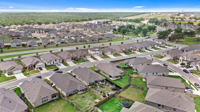 128 Smokebush TRL, Bastrop, TX 78602