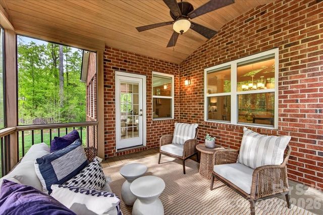 1834 Alden Oaks Drive, Charlotte, NC 28270