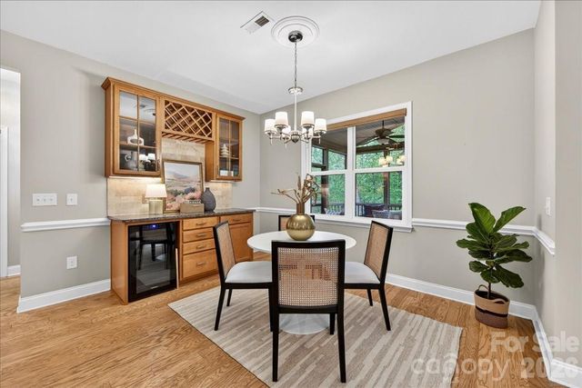 1834 Alden Oaks Drive, Charlotte, NC 28270