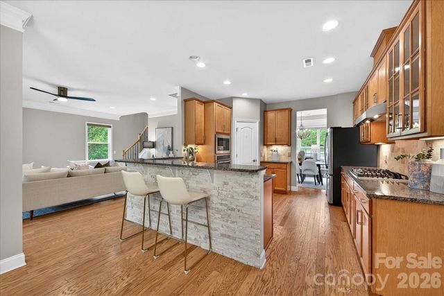 1834 Alden Oaks Drive, Charlotte, NC 28270