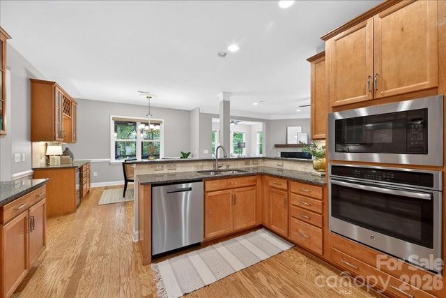 1834 Alden Oaks Drive, Charlotte, NC 28270