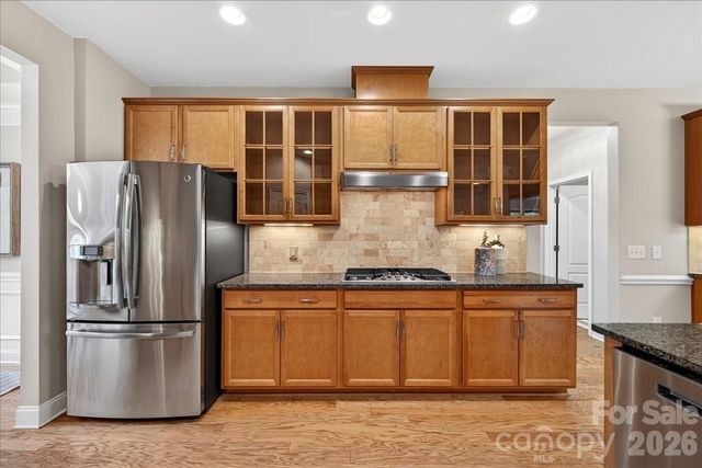 1834 Alden Oaks Drive, Charlotte, NC 28270