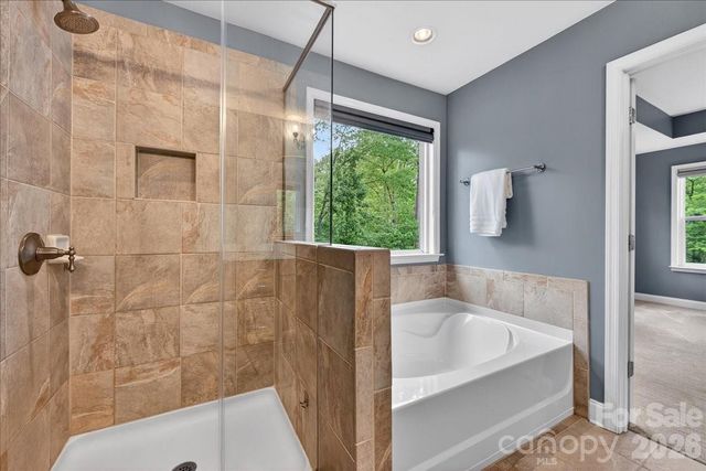 1834 Alden Oaks Drive, Charlotte, NC 28270