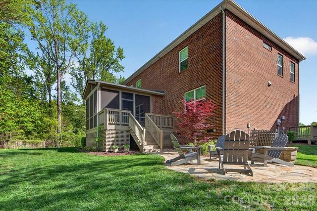 1834 Alden Oaks Drive, Charlotte, NC 28270