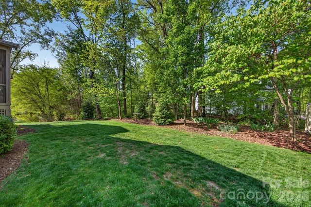 1834 Alden Oaks Drive, Charlotte, NC 28270