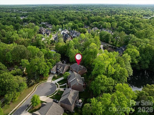 1834 Alden Oaks Drive, Charlotte, NC 28270