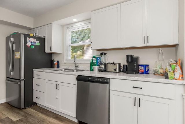 6107 E 107th Street, Kansas City, MO 64134