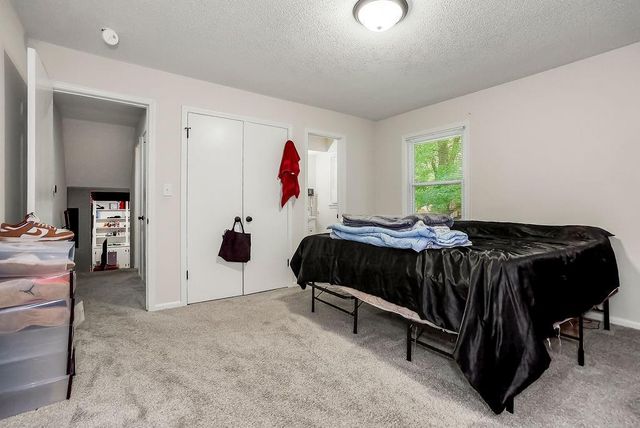 6107 E 107th Street, Kansas City, MO 64134